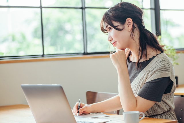 歌詞はあるのに曲にならない理由─プロに委ねて知る『言葉を音へ翻訳する』驚きのプロセス