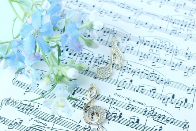 プロと一緒に創るから不安が消える──はじめての楽曲制作ガイド