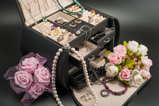 記念日に贈る“歌のプレゼント”─宝石よりも輝く感動体験